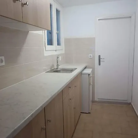 Alexandra's * Kechria