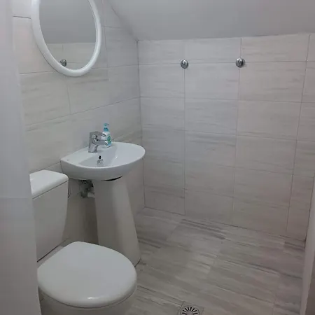 アパート Alexandra's